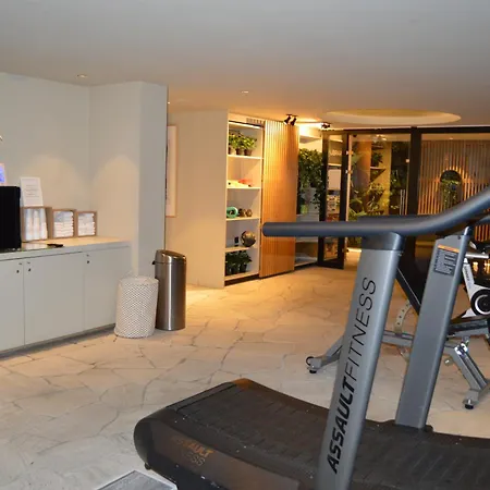 Premier Aparthotel 4*