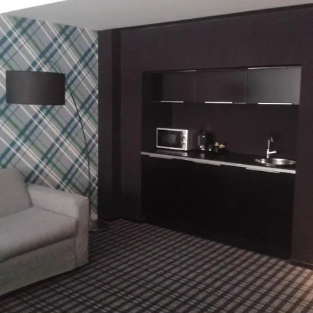 Aparthotel Premier 4*